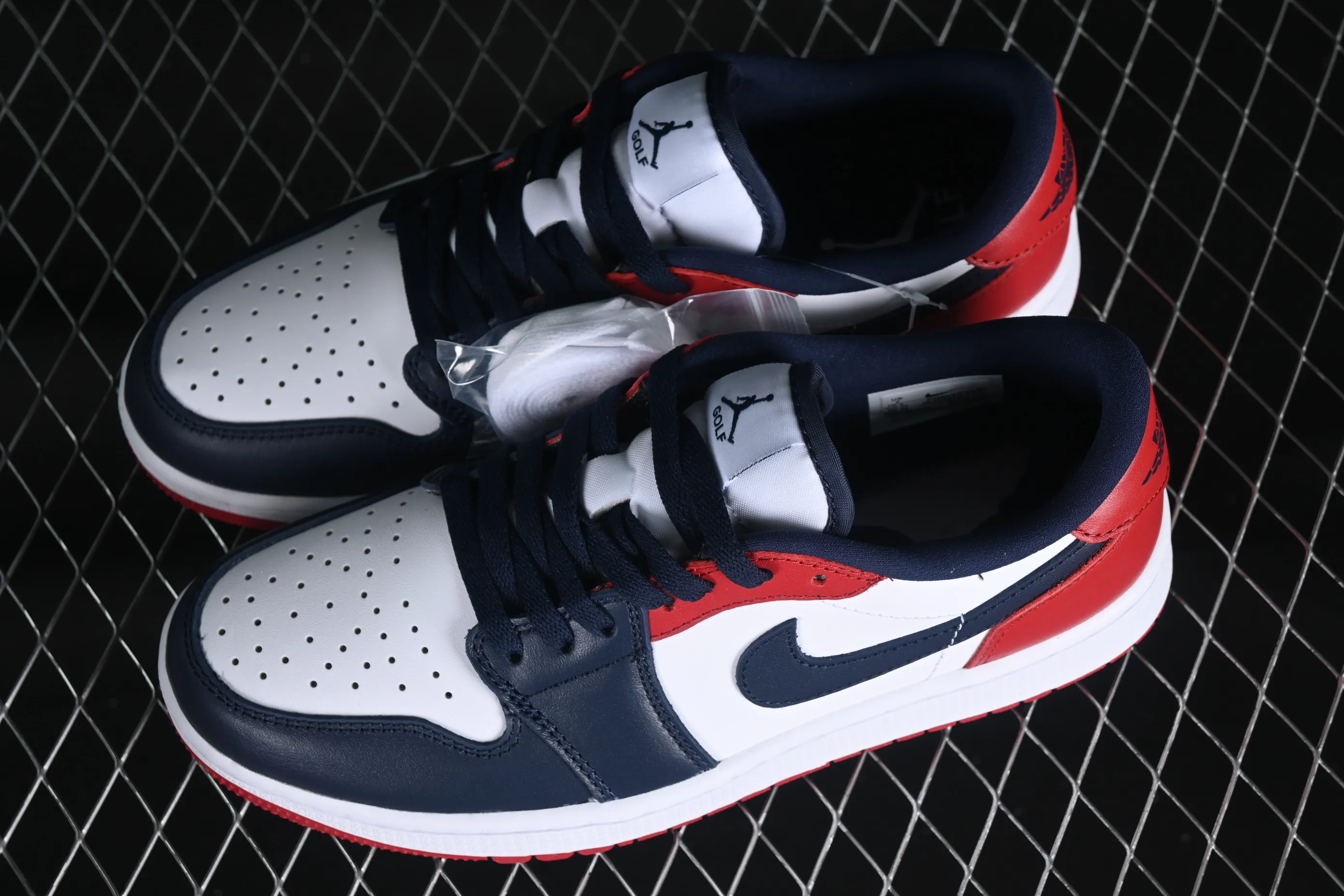 All categories Air Jordan Jordan series basketball shoes Air Jordan 1 Low G version pure original Air Jordan 1 Low Golf AJ1 Joe 1 new golf version black and white toe DD9315-113